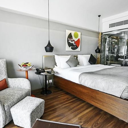 Hotel Sea Princess Mumbai Bagian luar foto