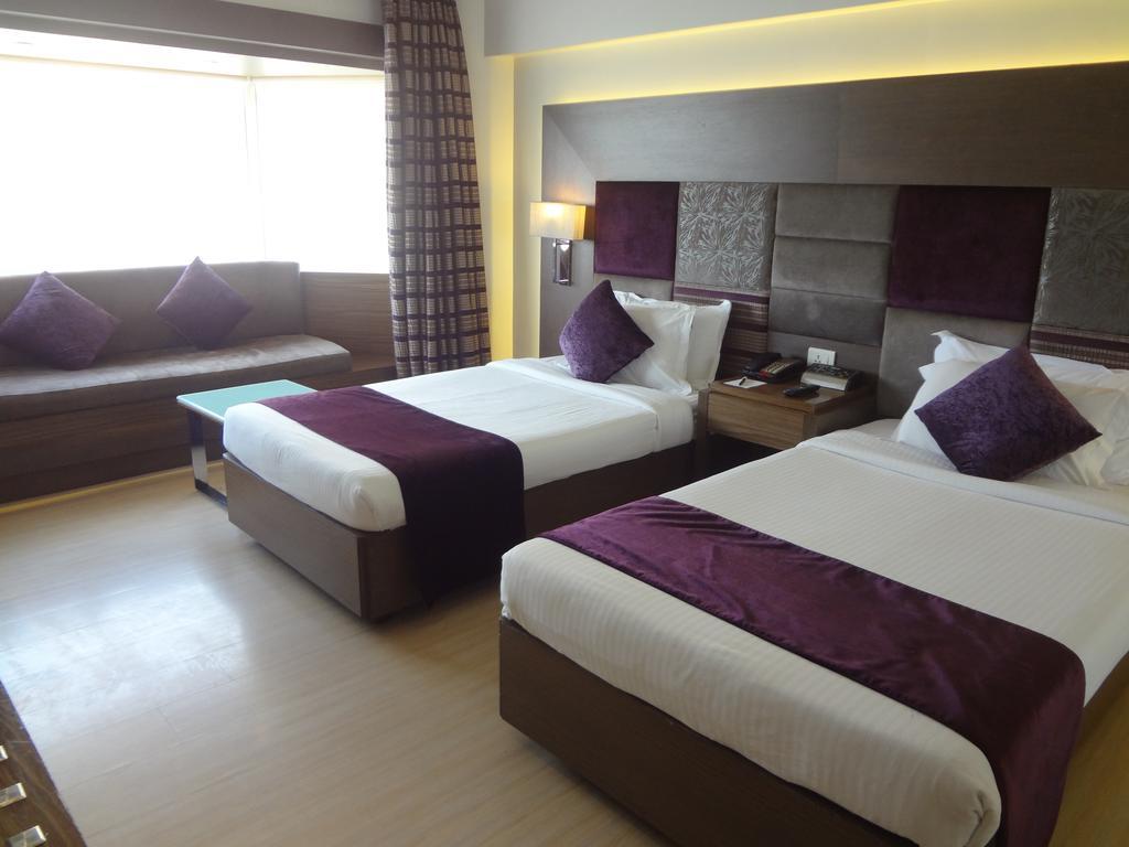 Hotel Sea Princess Mumbai Ruang foto
