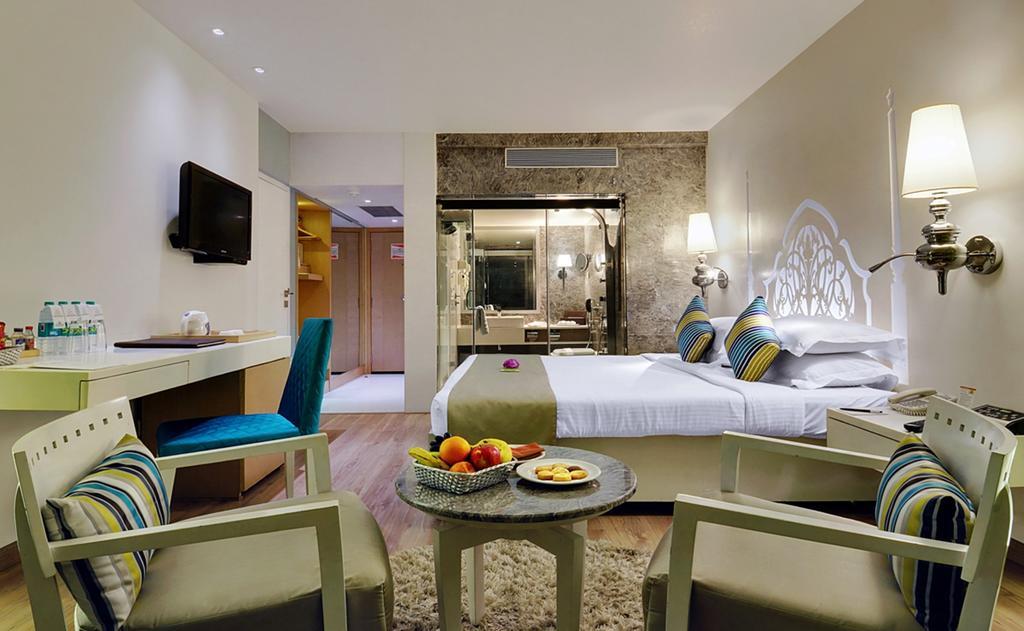 Hotel Sea Princess Mumbai Bagian luar foto