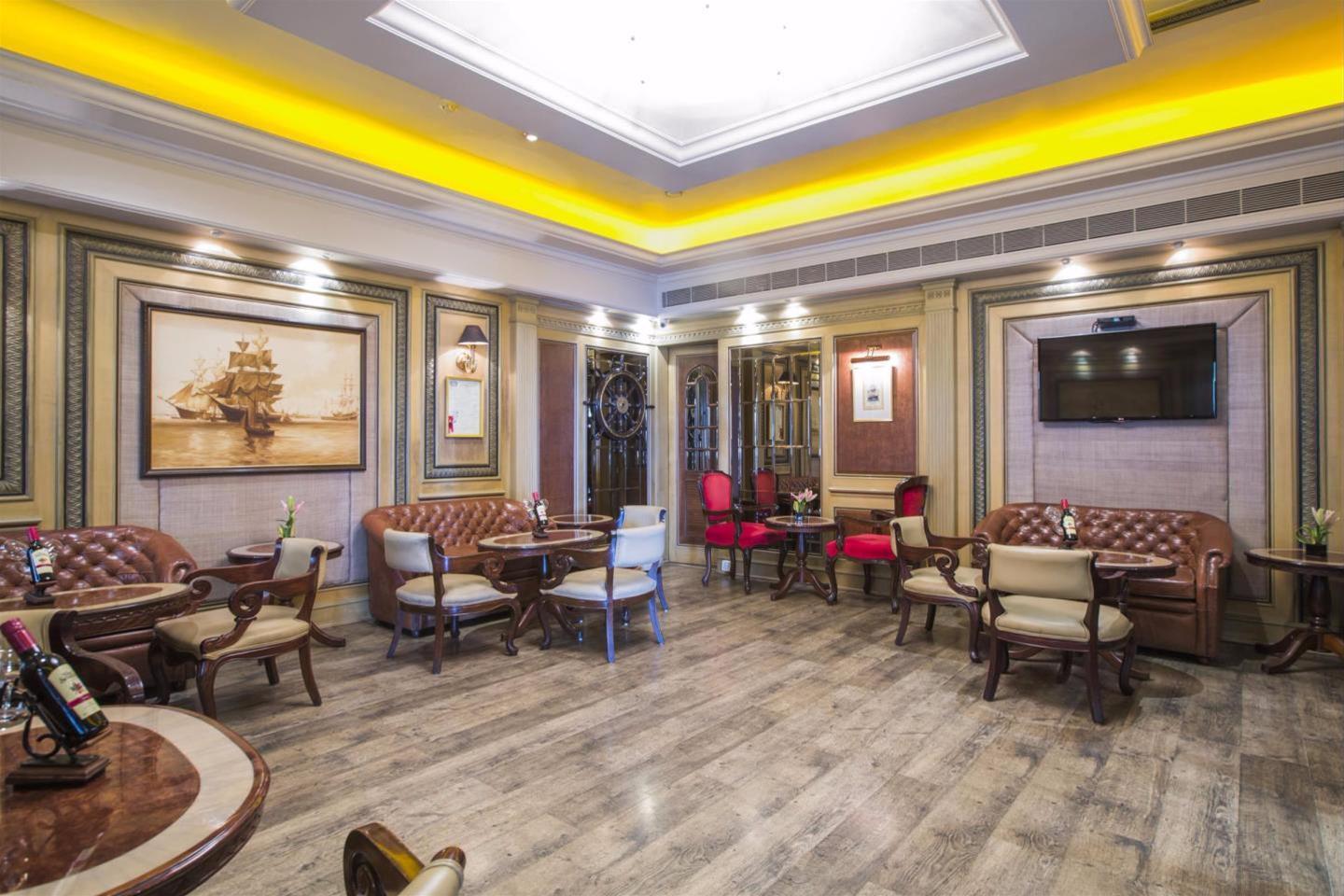 Hotel Sea Princess Mumbai Bagian luar foto