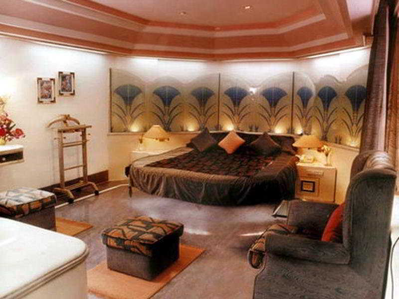 Hotel Sea Princess Mumbai Bagian luar foto