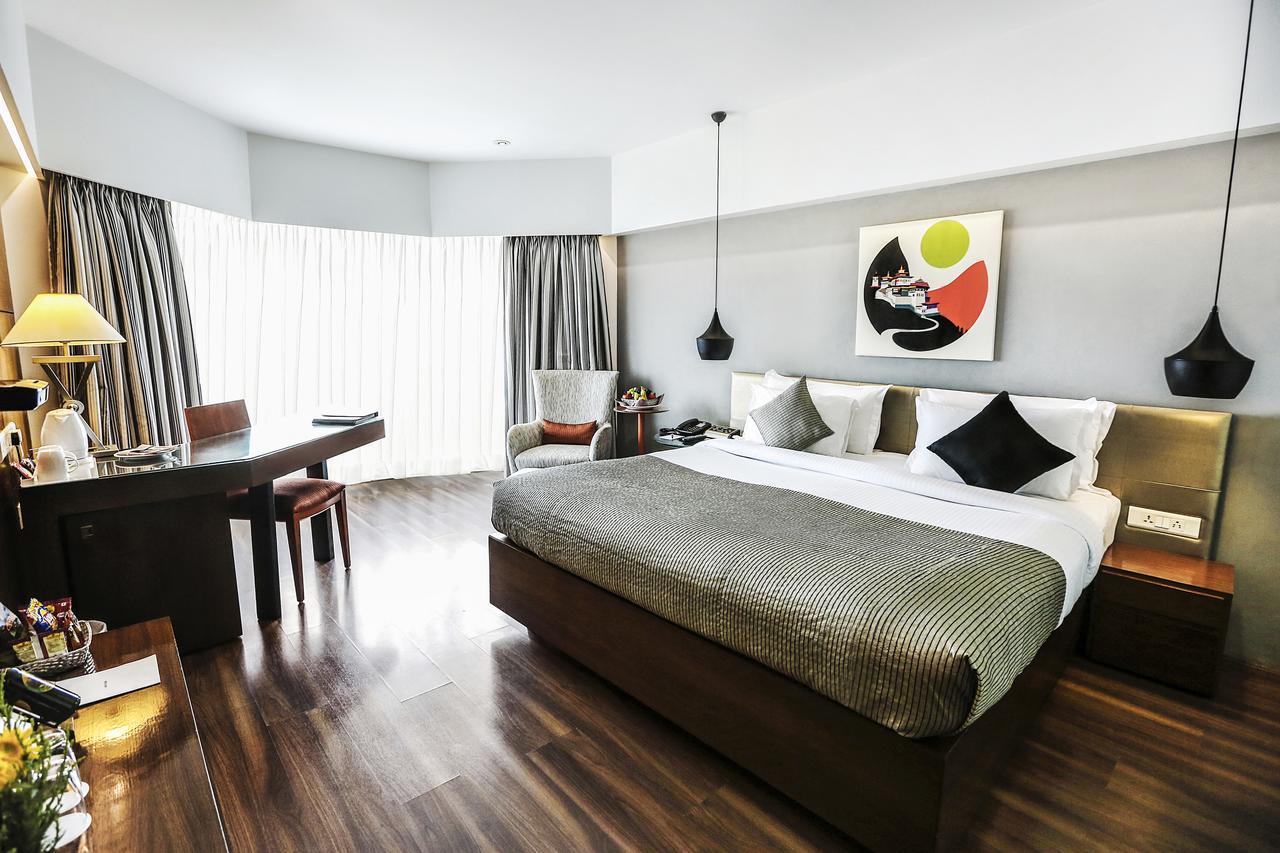 Hotel Sea Princess Mumbai Bagian luar foto