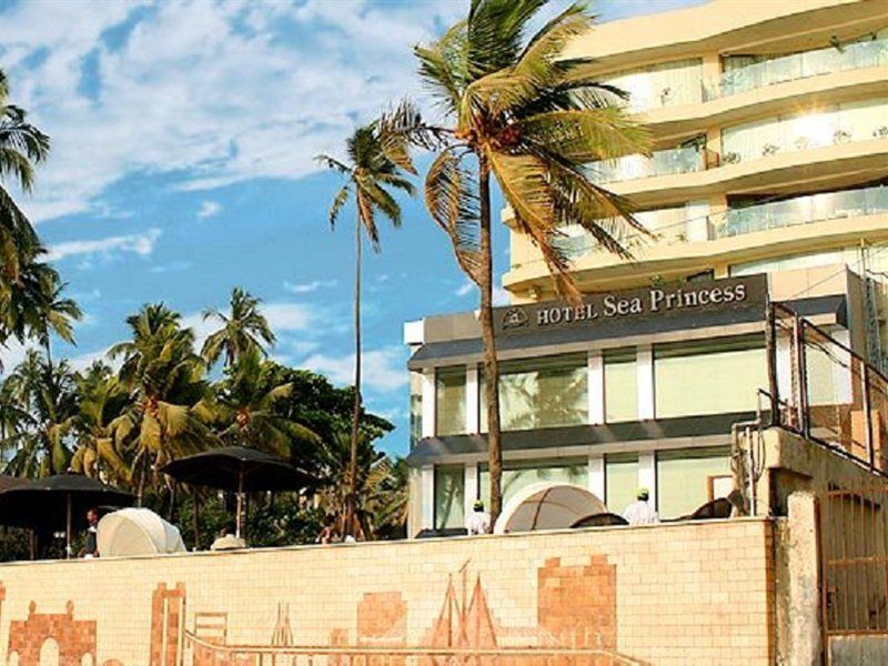 Hotel Sea Princess Mumbai Bagian luar foto